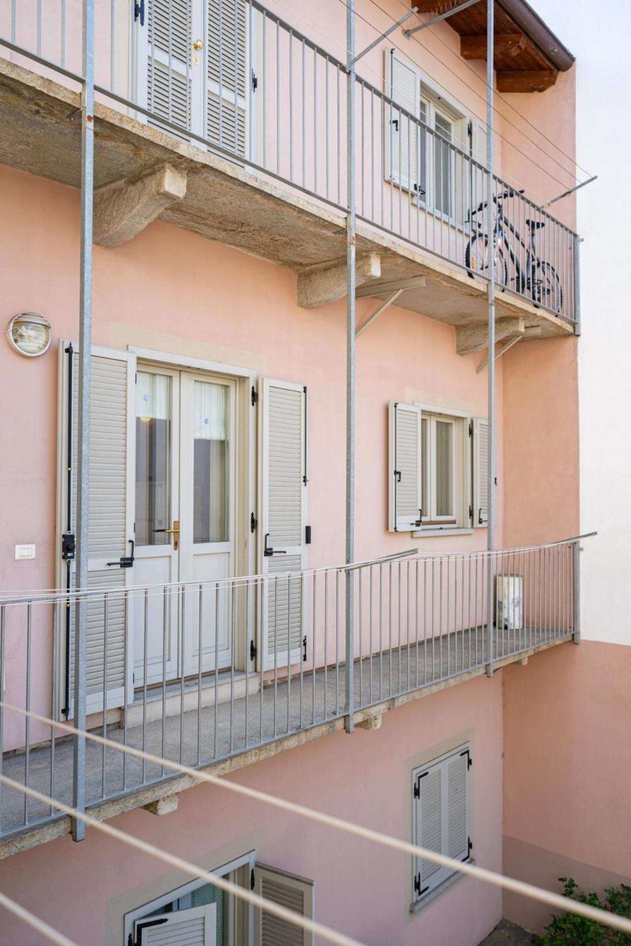 Ferienwohnung Aurora Retreat, La Tua Base Per Esplorare Torino Exterior foto